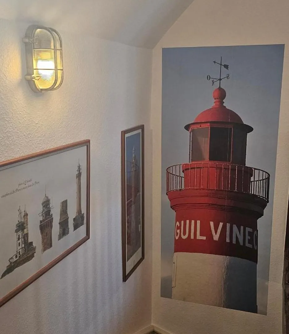 펜션 La Maison De Pecheur Typique Au Guilvinec - A 100 M De La Mer - Tout A Pied, Plage, Port, Commerces- Wifi Inclus - Linge De Lit Inclus - Jardin Clos - En Option , Menage Et Serviettes