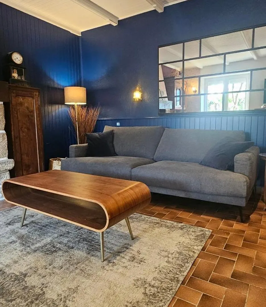 La Maison De Pecheur Typique Au Guilvinec - A 100 M De La Mer - Tout A Pied, Plage, Port, Commerces- Wifi Inclus - Linge De Lit Inclus - Jardin Clos - En Option , Menage Et Serviettes 0*,  프랑스
